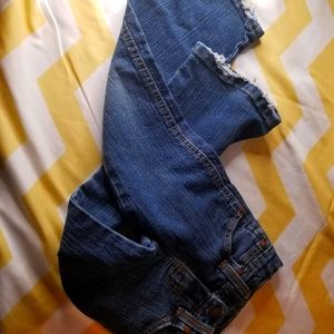 Girls Wrangler Jeans distressed bottom